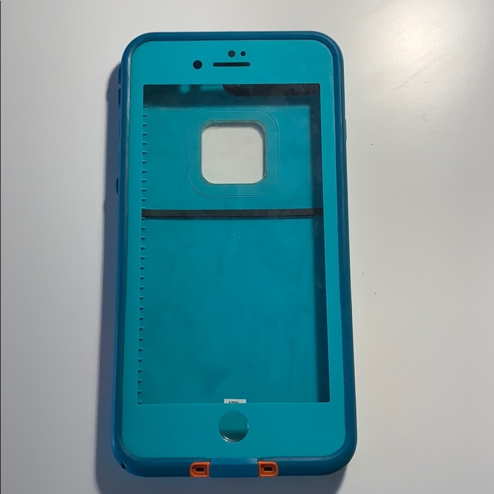 iPhone 8 Plus LifeProof case